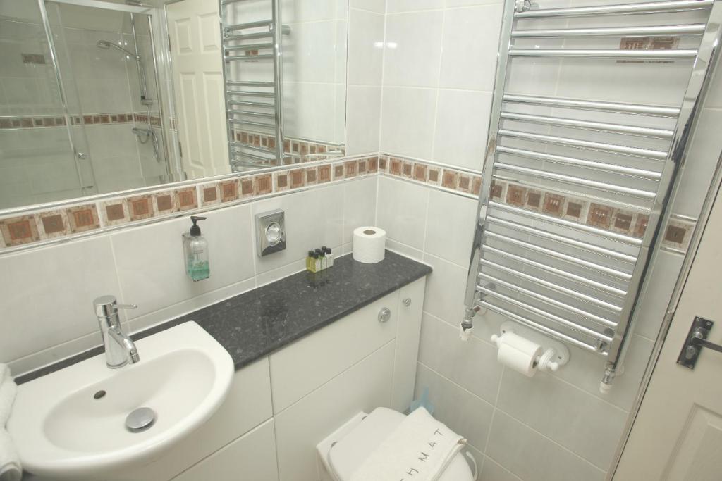 Cliff Lawn Hotel Λιντς Δωμάτιο φωτογραφία